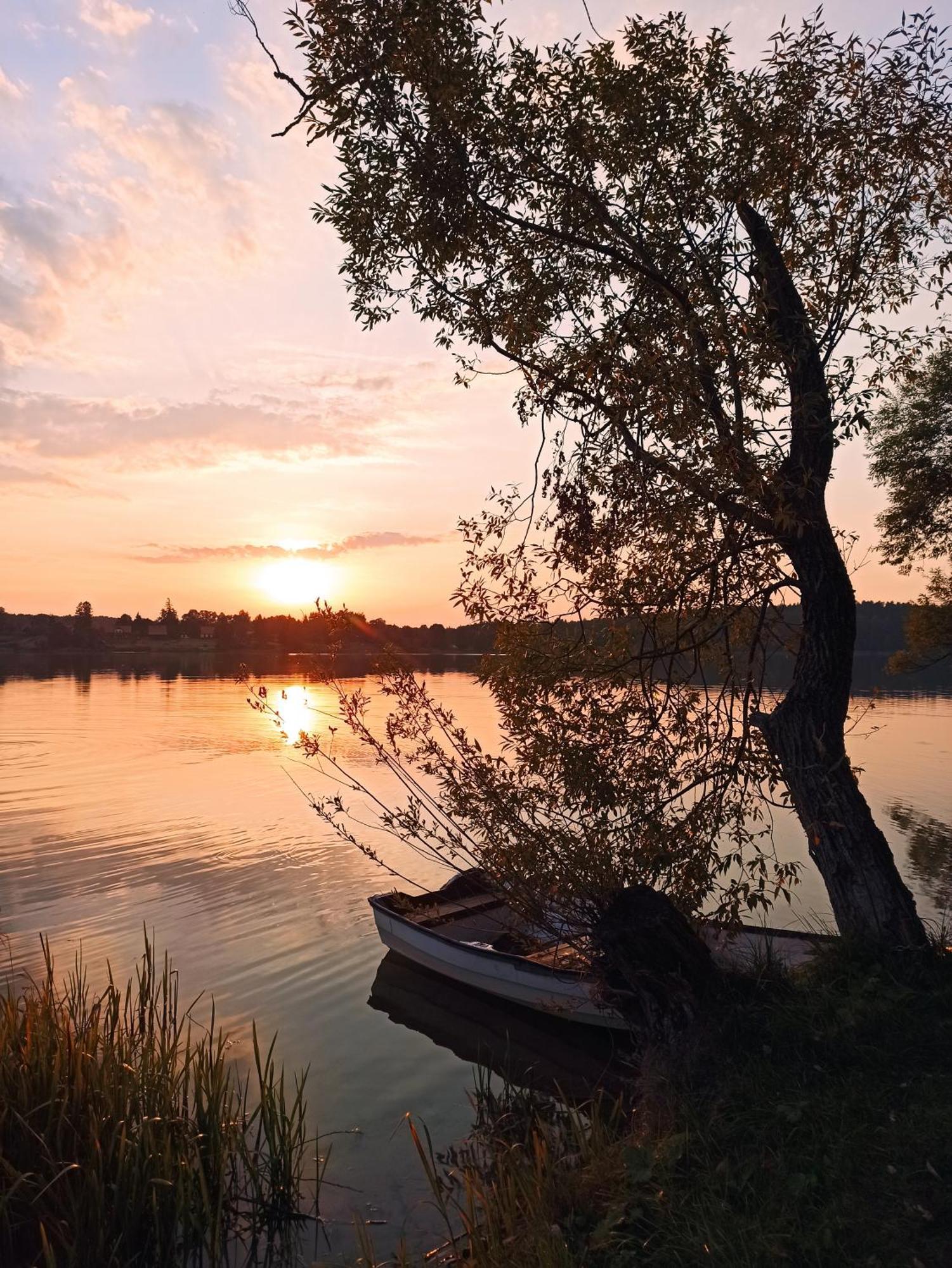 Mazurska Leśniczówka Nowy Zyzdrój Nowy Zyzdroj Exterior foto